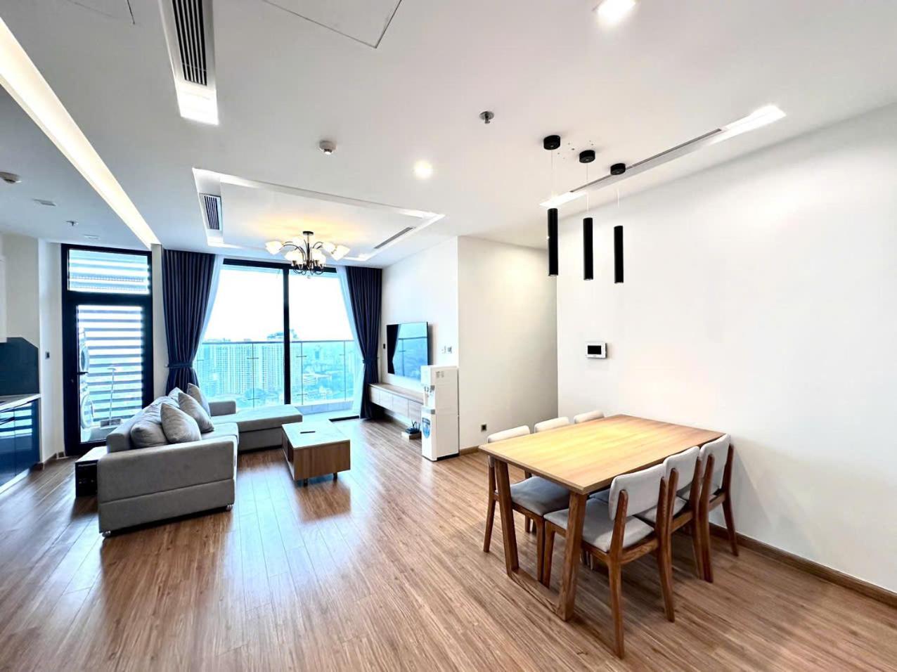 Luxury Apartment In Vinhomes Metropolis Hanoi Exterior foto
