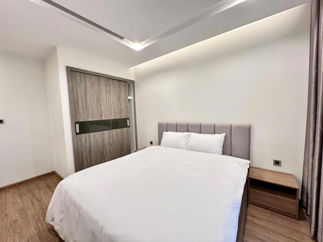 Luxury Apartment In Vinhomes Metropolis Hanoi Exterior foto