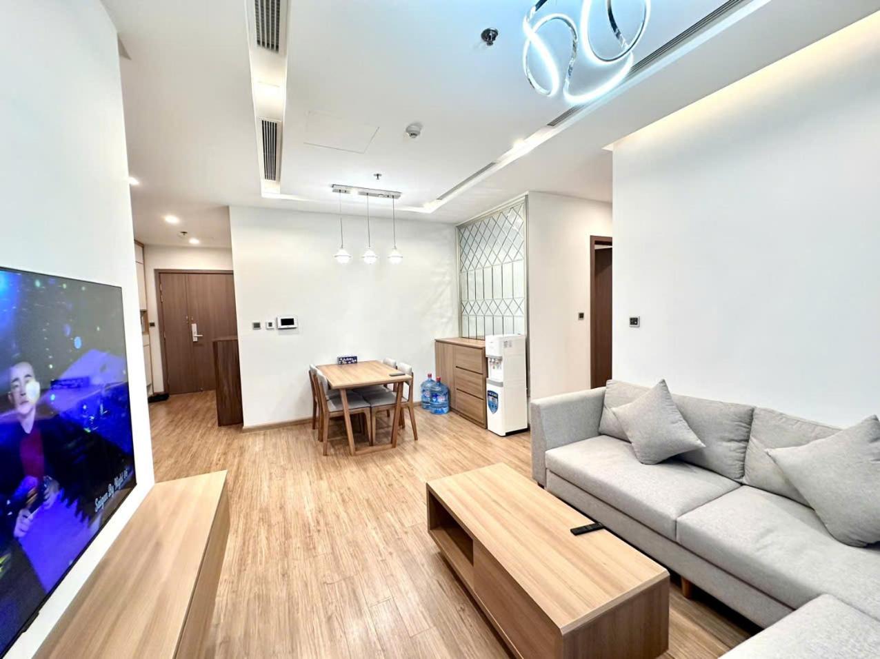 Luxury Apartment In Vinhomes Metropolis Hanoi Exterior foto